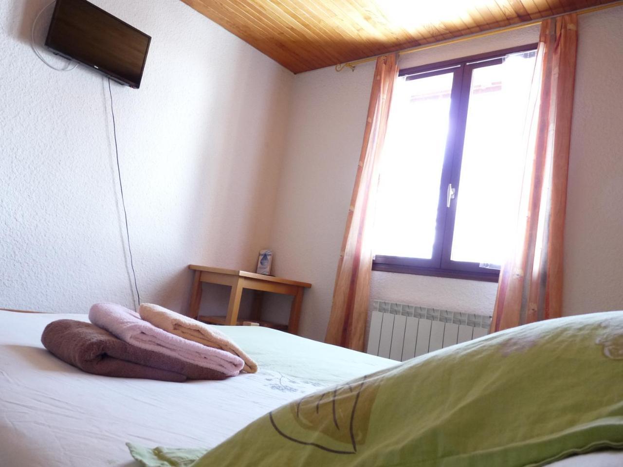 Le Relais Des Ecrins Hotell Saint-Christophe-en-Oisans Exteriör bild